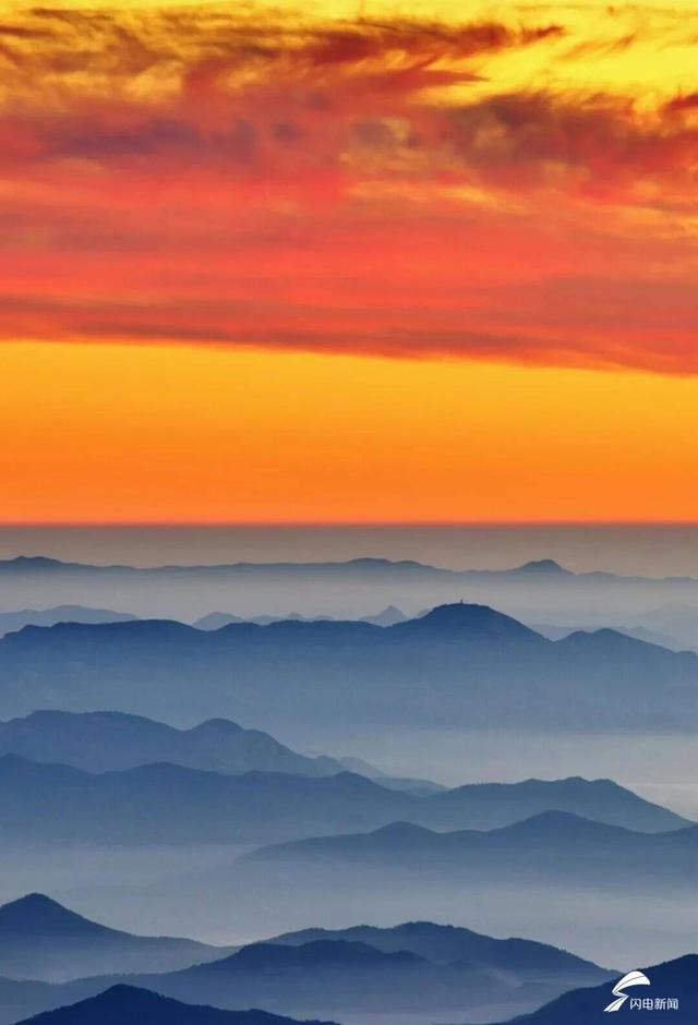 组图丨冬日泰山云海伴日出 不愧是杜甫笔下的浩渺仙境