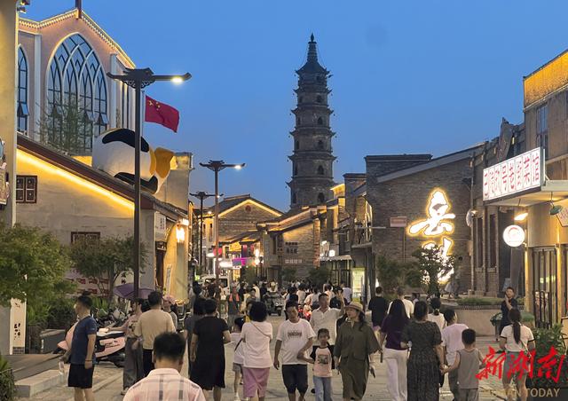 文旅赋能，老街焕新颜