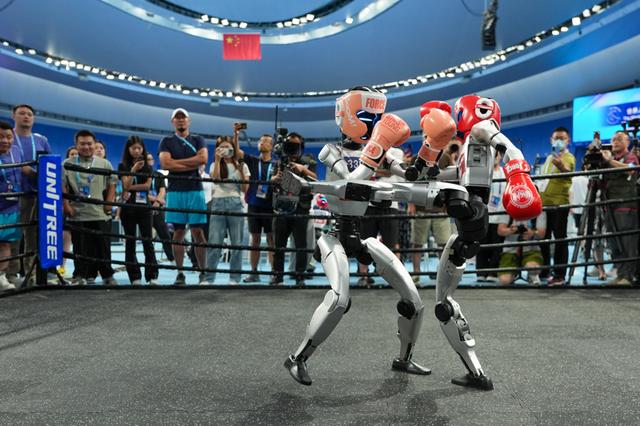 2025世界人形机器人运动会上演“百米飞人决战”；德、法、英、意、芬及北约和欧盟领导人将赴华盛顿参加美乌峰会