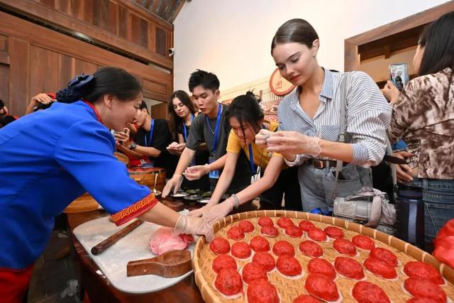 昨晚，莆田迎来特殊的客人！