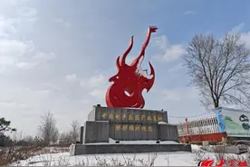 潍坊昌乐：鄌郚吉他“弹”出10亿元“耳朵产业”图片