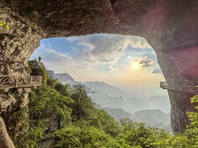 会员风采 | 来金佛山探秘喀斯特奇观