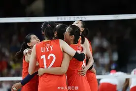 中国女排止步8强，惠若琪哽咽图片