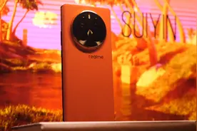 性能手机，也开始卷影像了？真我 GT5 Pro体验图片