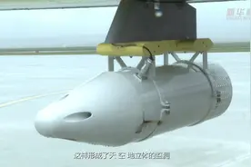 新疆巴音布鲁克开展无人机立体增雨作业 助力生态环境改善图片