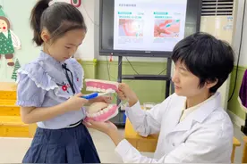 如何做到爱牙护牙？这个幼儿园带着孩子们从“齿”做起图片