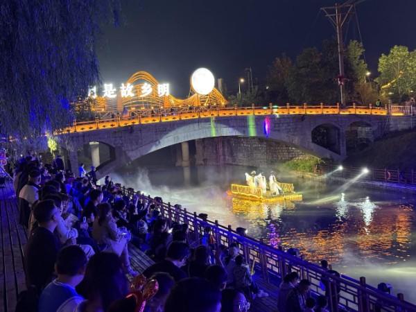 活力足、业态新、文化暖——“双节”期间巩义文旅实力“宠客”
