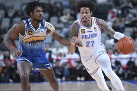 CBA常规赛：新疆伊力特不敌福建晋江文旅图片