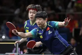 孙颖莎/王楚钦3比0横扫 晋级混双16强图片