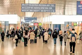 春运期间 长水机场中转乘客可免费坐巴士游览昆明图片