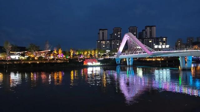 国庆人气旺！賨城里水陆活动扎堆上新