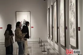 全国文史研究馆馆员书画新作巡展在河北美术学院举行图片