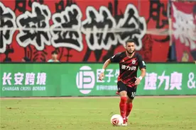 进攻乏力 陕西联合主场1-2负于广东广州豹图片