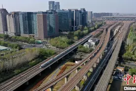 国铁集团郑州局推出“郑州—信阳—武汉”旅游计次票图片