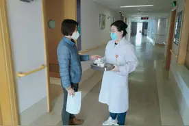 倾情守护、细致关怀，普陀的她是长者的“贴心人”图片
