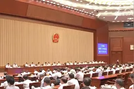 聚焦正当防卫、烈性犬伤人等社会关切 新《治安管理处罚法》来了图片