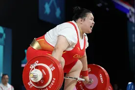 第40金！李雯雯实现卫冕，中国体育代表团刷新奥运境外参赛最佳战绩图片