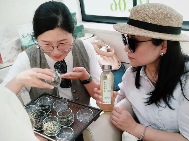 喝茶看景两不误！苏州河茶文化主题航线开通~