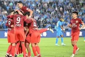 中超｜梅州客家vs上海海港比赛进一步延期 补赛安排在第8轮后图片