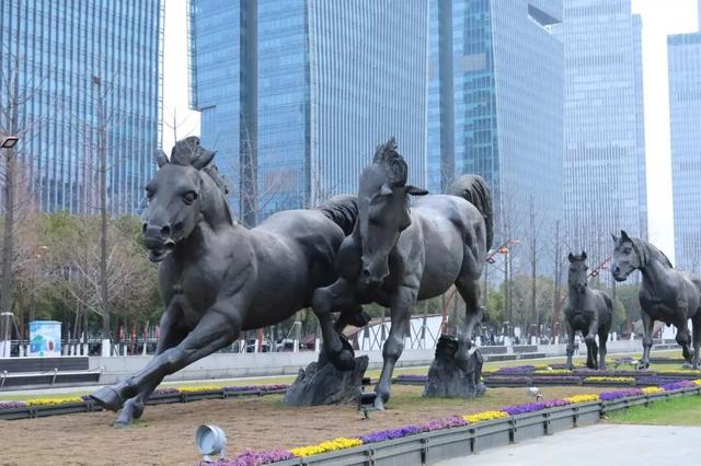 马年“顶流”地标在这里