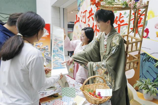 北京市属公园明日中秋活动预告来了，这些文创产品大热