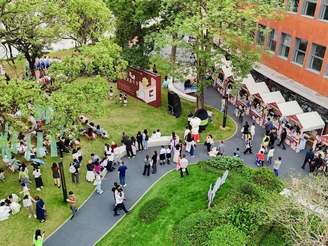 逃离“内卷”，拥抱“万卷”！南国书香节松山湖钟书阁会场8.15启幕