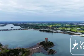 春满江淮：颍州西湖碧波荡漾，唯美磨滩风景如画图片