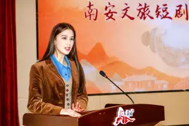 离婚之后变霸总？黄圣依以总裁身份带团队做短剧图片