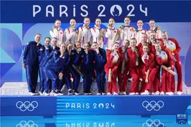 中国奥运纪录夜，+3！花游队首夺金牌，金鸡独“李”卫冕，侯志慧破纪录逆转图片