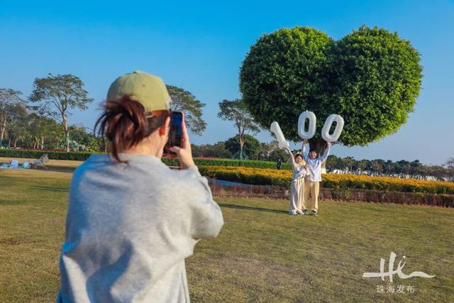 上新！珠海“顶流爱心树”浪漫升级，出片率100%！