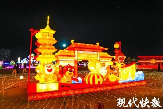 2026淮安运河灯会璀璨启幕，“Horse临门”点亮漕运门