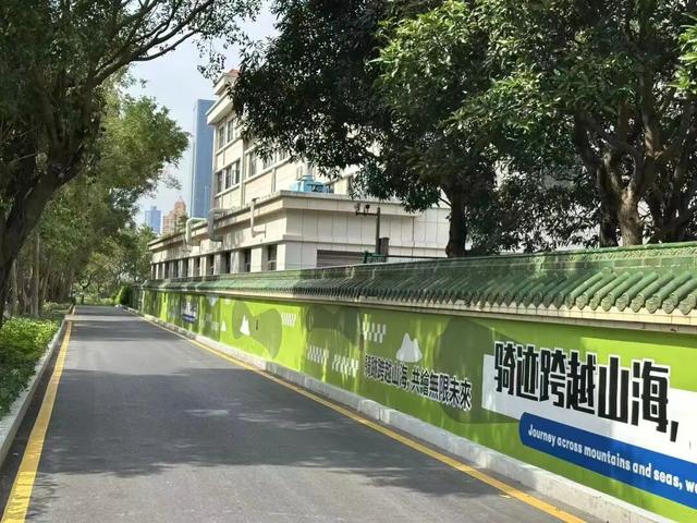 偶遇哪吒！在街头，掉进童话世界啦！