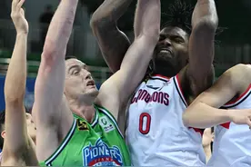 （体育）篮球——CBA常规赛：广州朗肽海本胜天津先行者图片