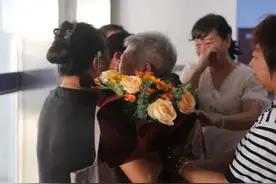 走失50年的小女儿，找到了！图片