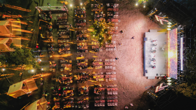 日均客流达平日3倍，新都秋假热门地TOP1