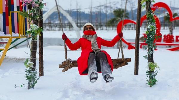 与大自然无缝衔接：天中民宿添劲旅 山禾美溪开业掀文旅热潮