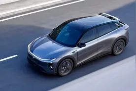 试驾|极越汽车完成三轮升级有诚意，智驾更强但仍有细节可提升图片