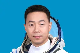 神舟十九号丨蔡旭哲同志简历图片