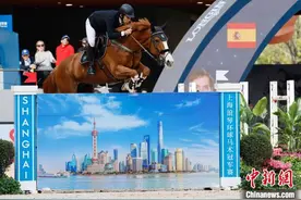 2025上海环球马术冠军赛 英国选手Scott Brash获得冠军图片