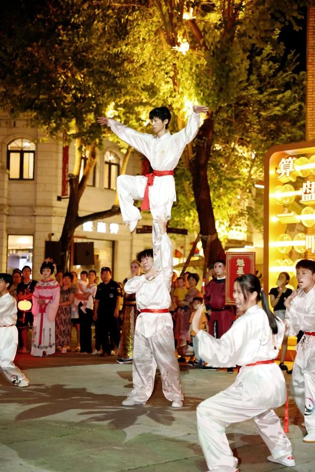 永春文旅“出圈”现场！魁星巡游、朱砂点斗、手作香囊…七夕夜这个古厝被非遗点亮→