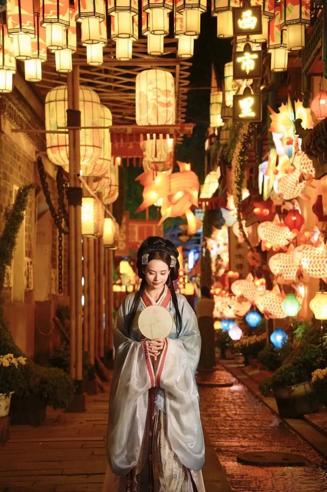 邀您免费畅玩！来木兰不夜城探索侠气与温柔