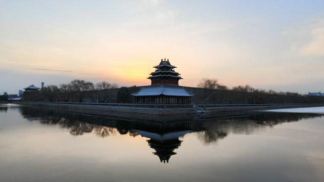 雪后北京，日出“上新”！每一道光，都像在给城市镀金