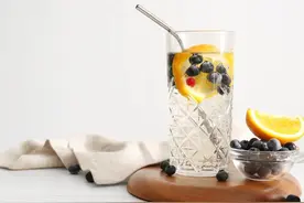 这些食物吃了，皮肤会变黑？真正会让你“变色”可能是它们！图片