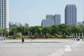 今日出伏高温继续！重庆最高气温将达43℃图片
