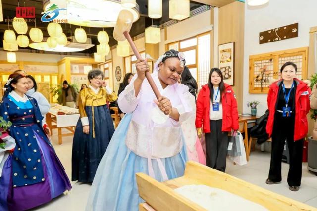 12国外交官走进延边，感受传统文化魅力