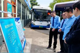 出行更便利，浦东公交再推16条敬老爱老线路图片