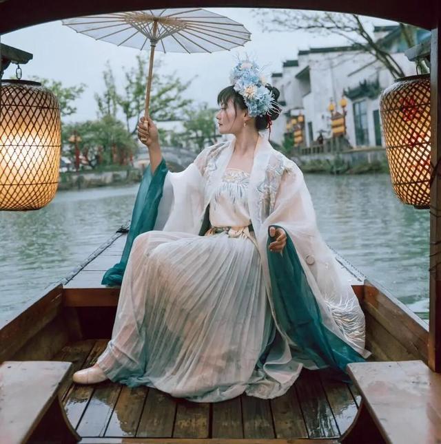 在上饶婺女洲美美入冬，朋友圈可以这样发→