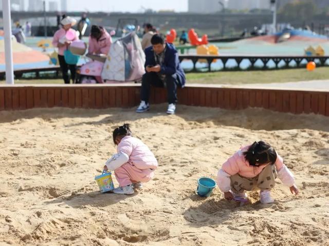 遇见丨开福·逛三园：我在「鸭嘴公园」好快乐鸭！