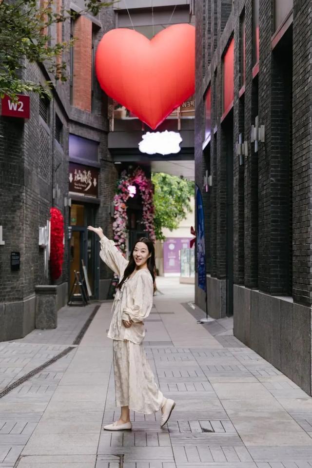 甜蜜心礼挚献，浪漫全城
