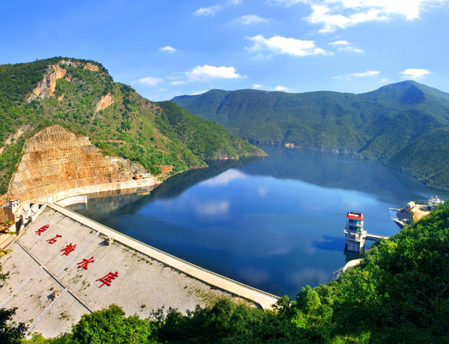 旅居昆明去哪里？走，向南1小时直达23℃的宜良~